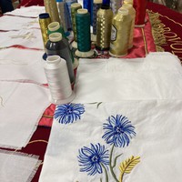 Beseda s paní Blankou Chládkovou - vyšívání praporů, krojů a jiných věcí – fotografie